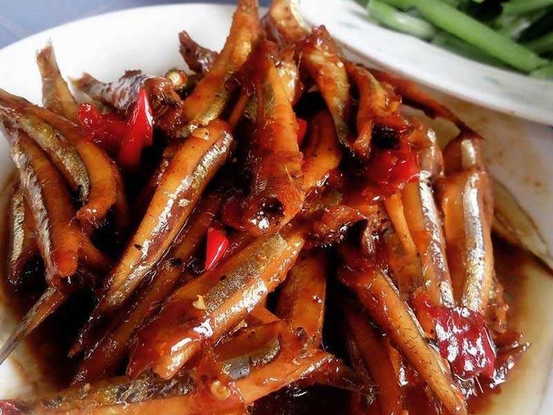 Cách Làm Cá Cơm Than Kho Tộ Thơm Ngon Chuẩn Vị, Càng Ăn Càng Mê
